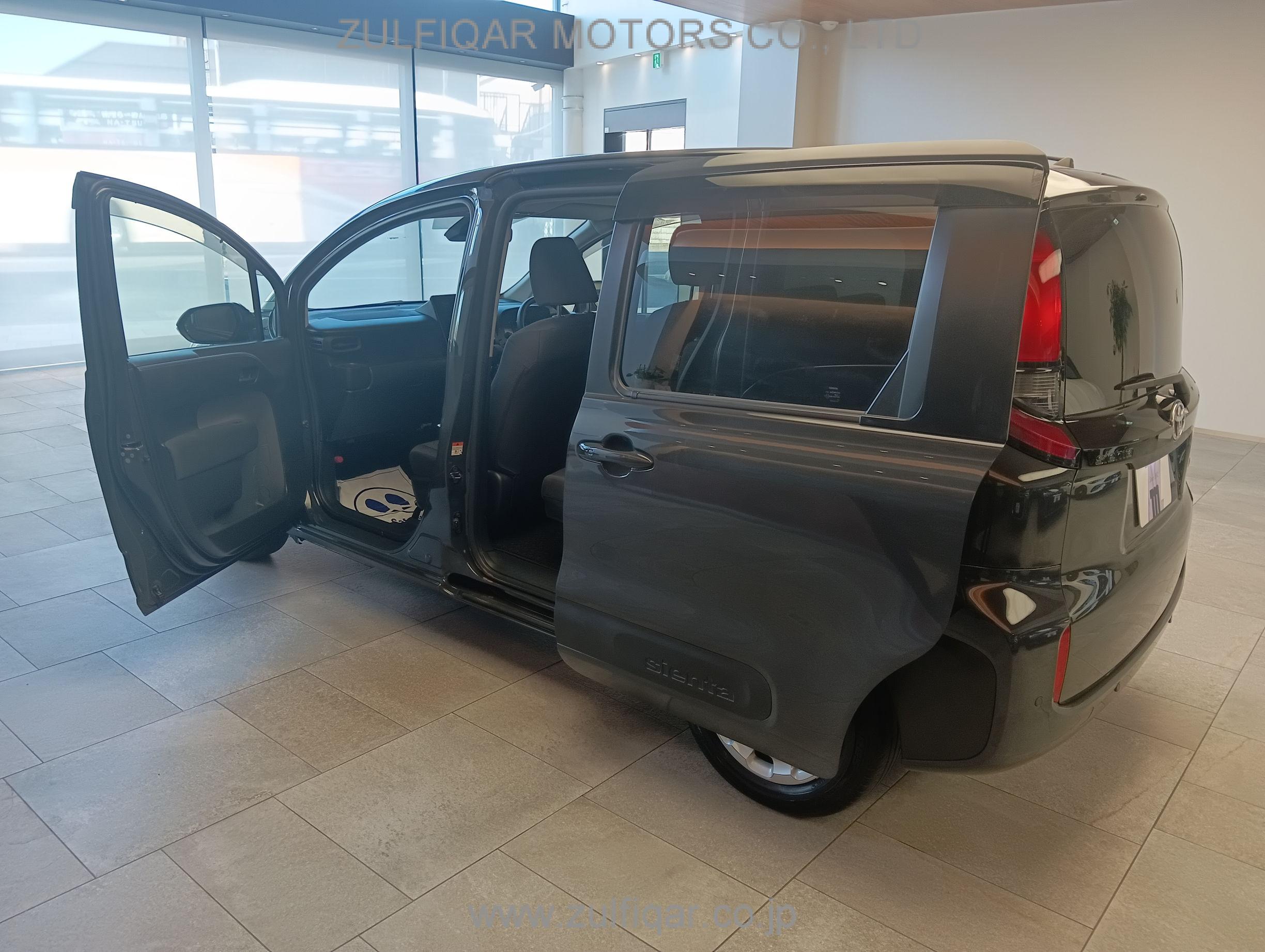 TOYOTA SIENTA 2023 Image 10