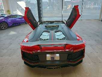 LAMBORGHINI AVENTADOR 2015 Image 13