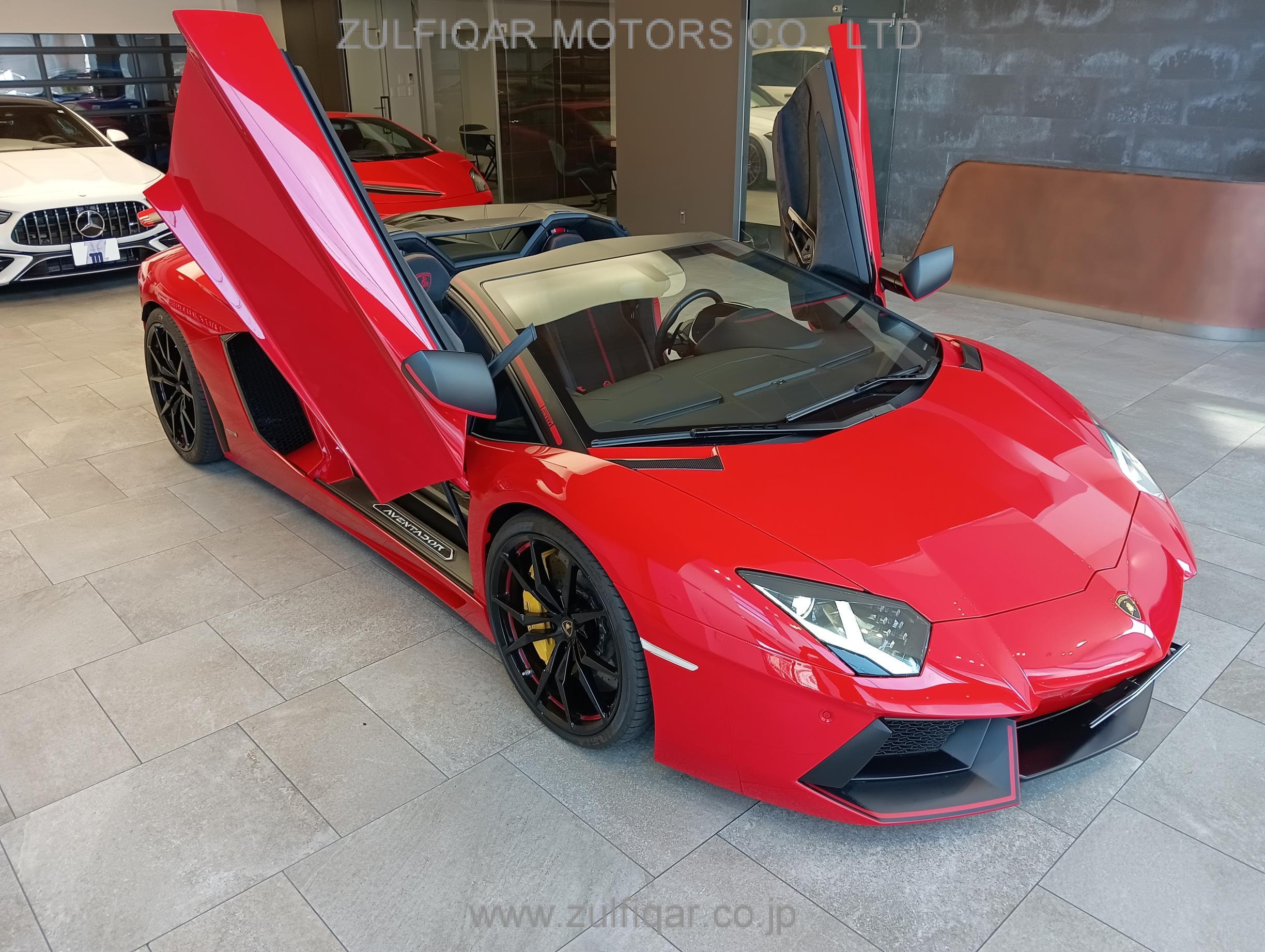 LAMBORGHINI AVENTADOR 2015 Image 3