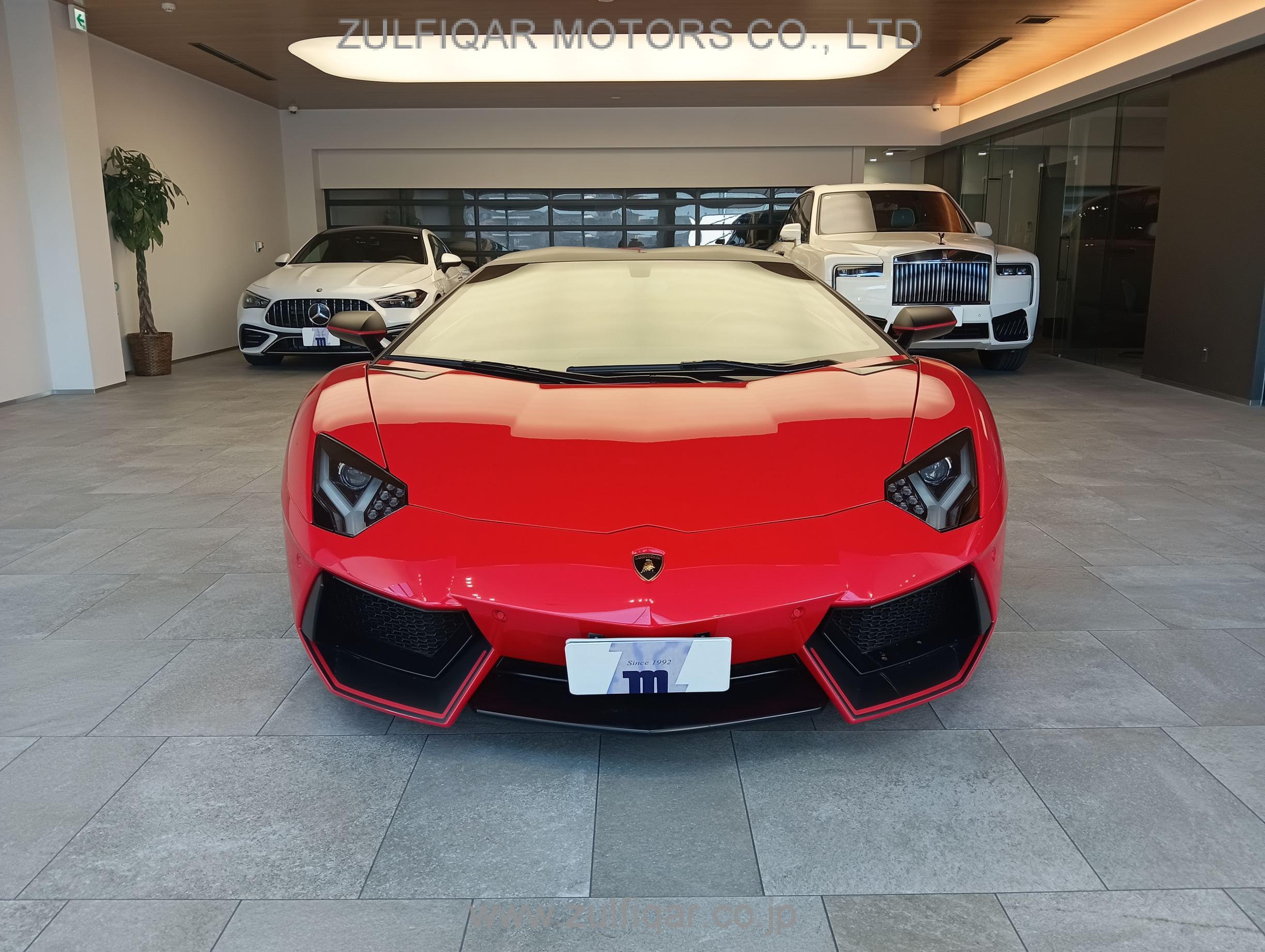 LAMBORGHINI AVENTADOR 2015 Image 21