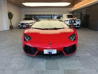LAMBORGHINI AVENTADOR 2015 Image 15