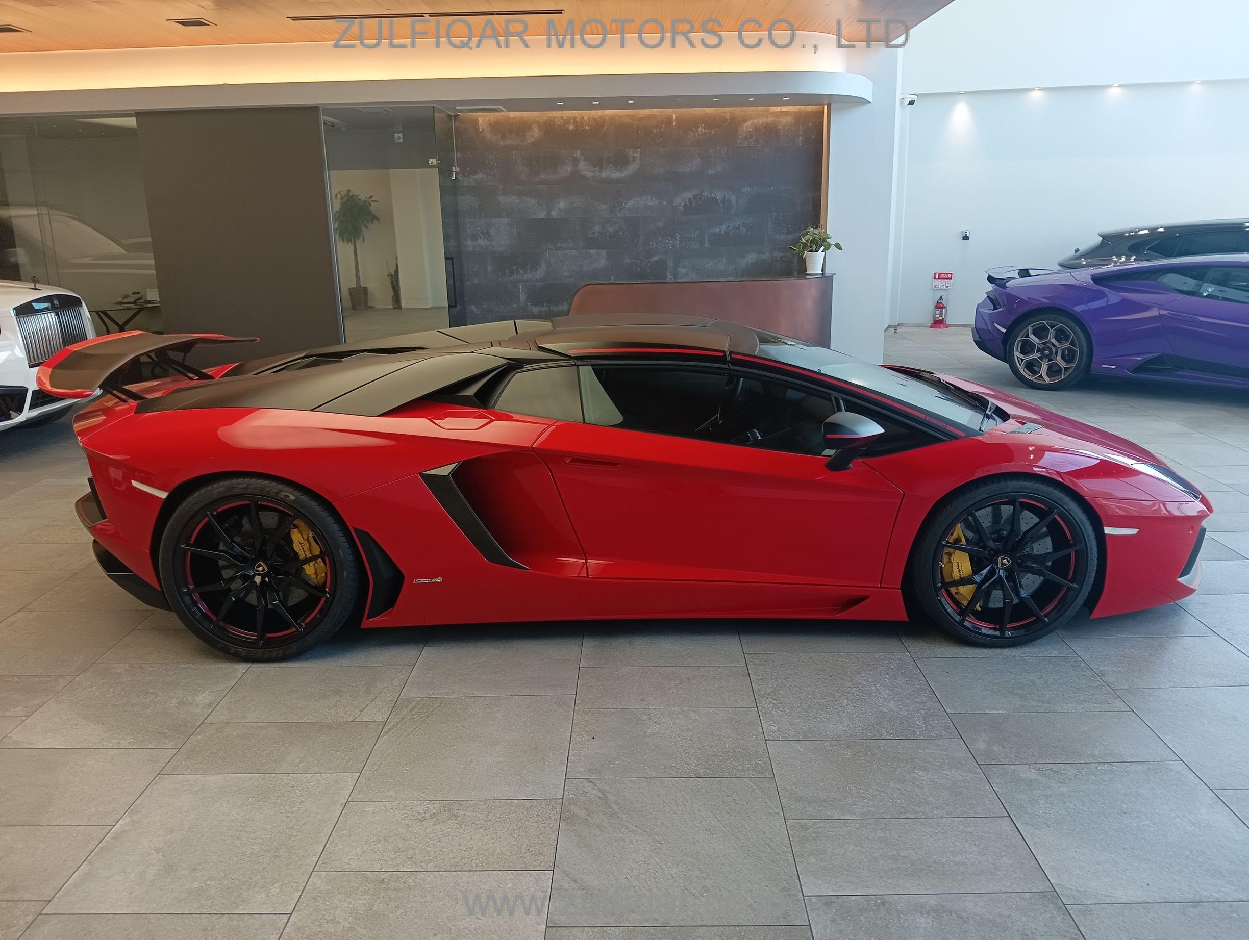 LAMBORGHINI AVENTADOR 2015 Image 23