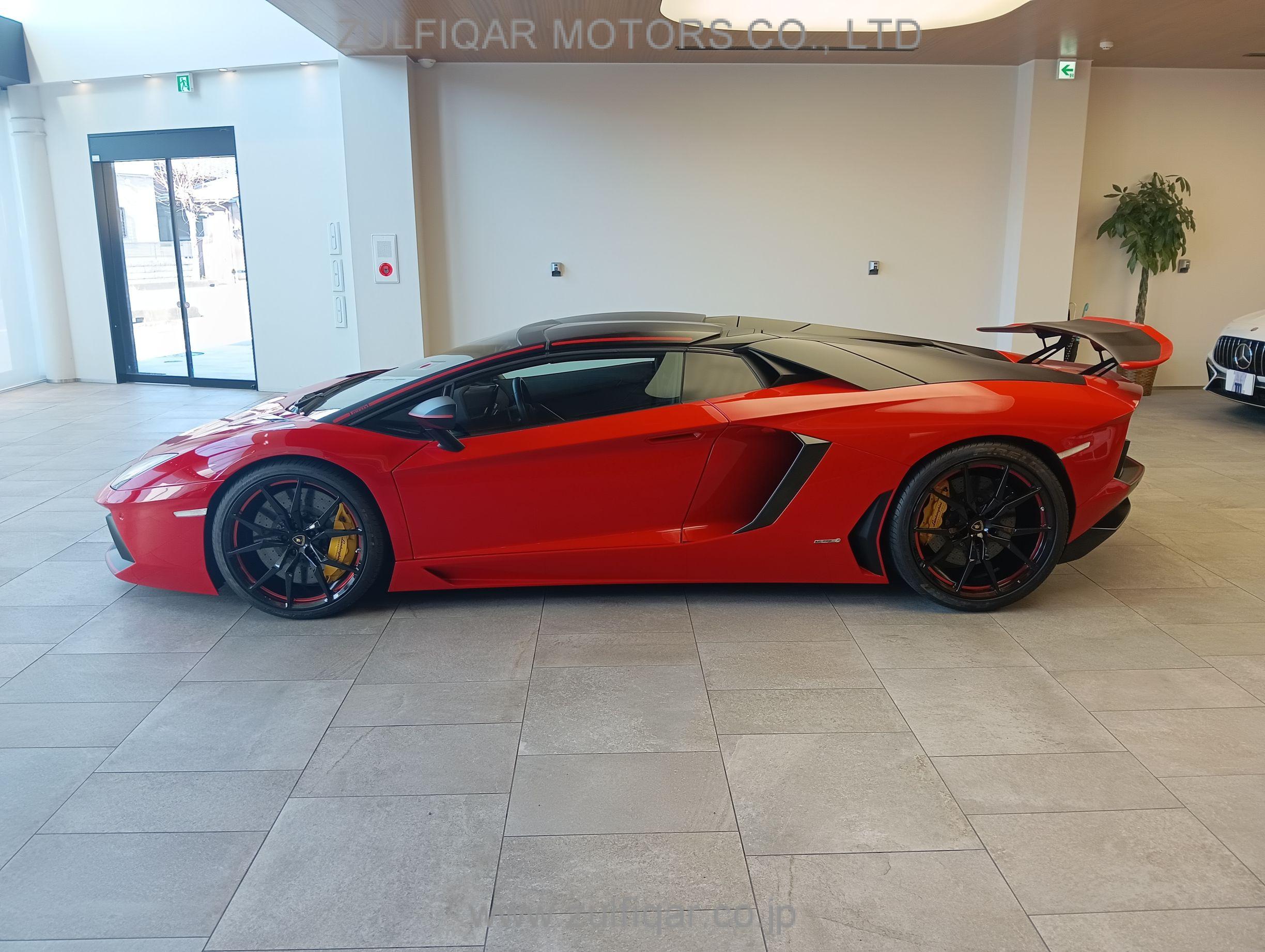 LAMBORGHINI AVENTADOR 2015 Image 29