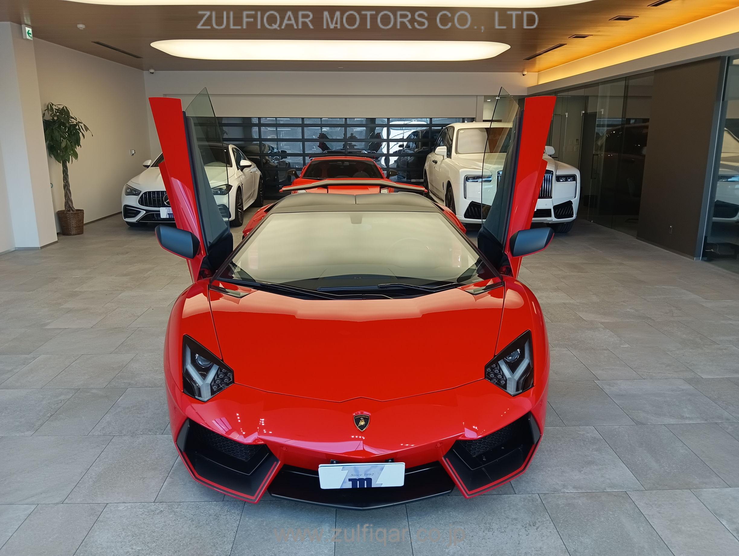 LAMBORGHINI AVENTADOR 2015 Image 31