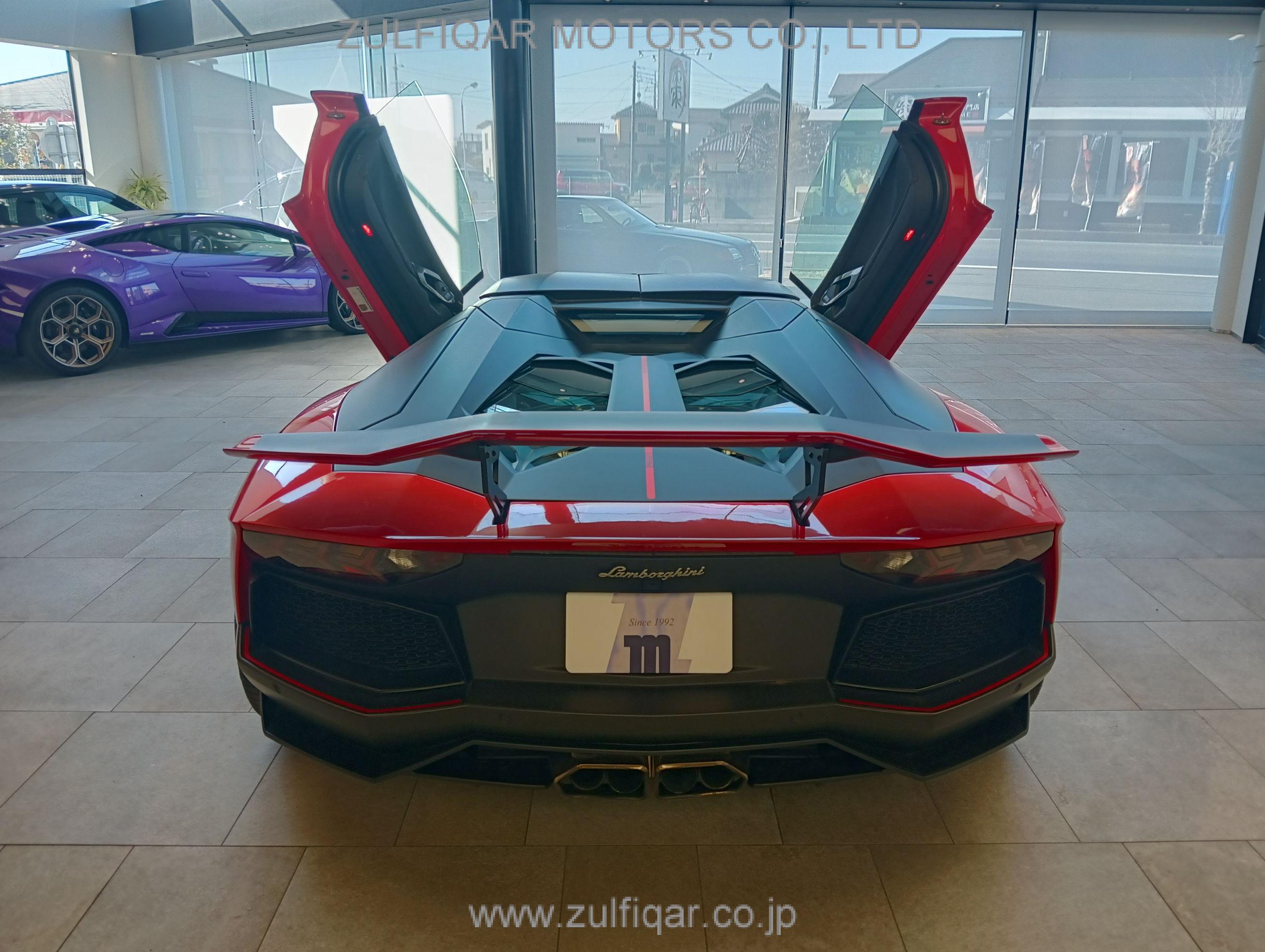 LAMBORGHINI AVENTADOR 2015 Image 33