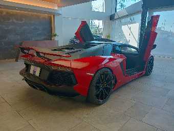 LAMBORGHINI AVENTADOR 2015 Image 31