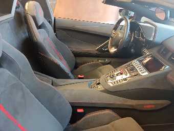 LAMBORGHINI AVENTADOR 2015 Image 44