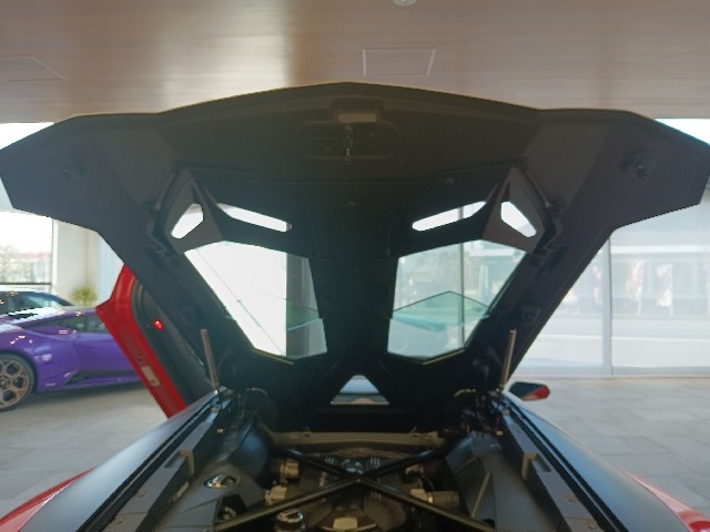 LAMBORGHINI AVENTADOR 2015 Image 58