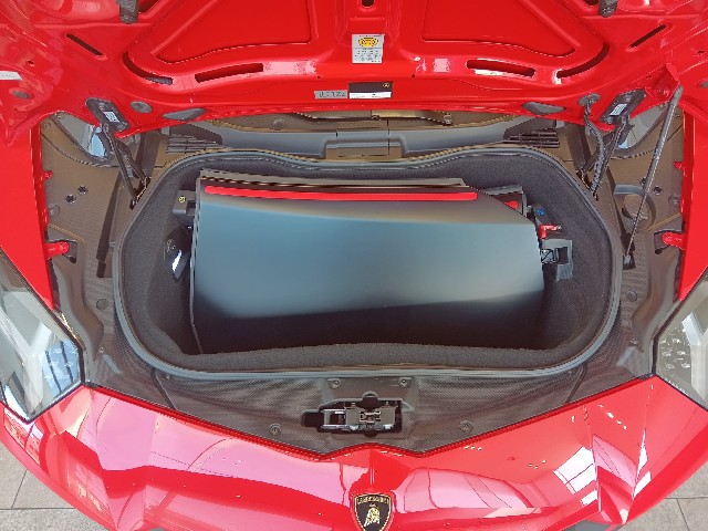 LAMBORGHINI AVENTADOR 2015 Image 66