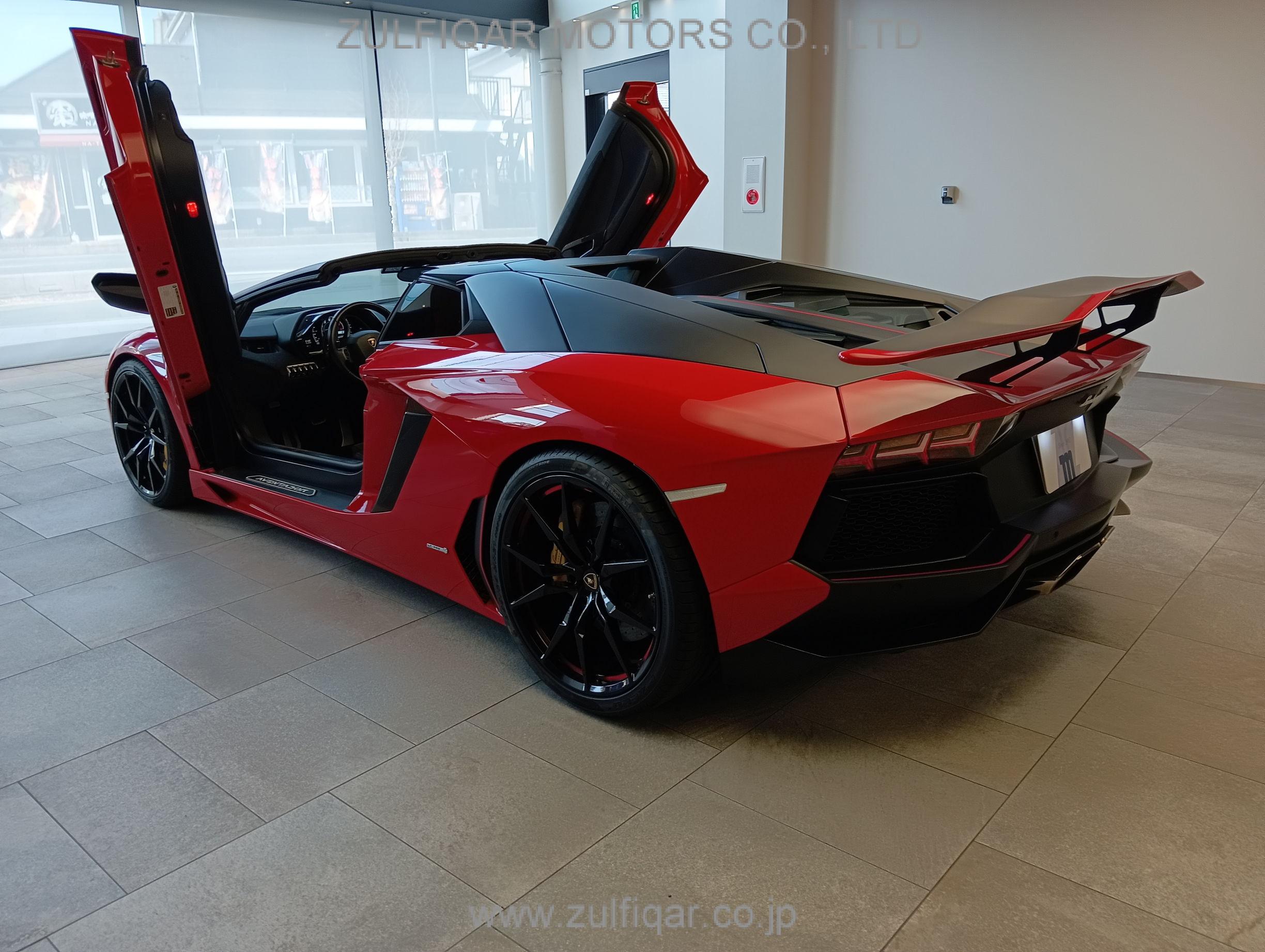 LAMBORGHINI AVENTADOR 2015 Image 10