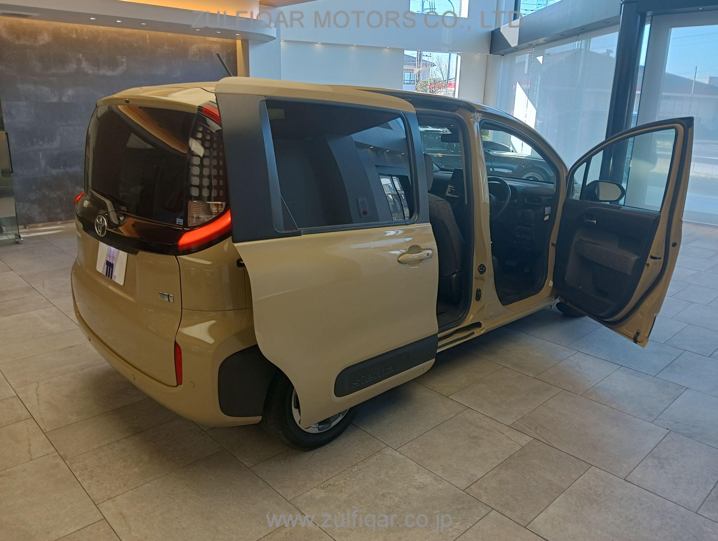 TOYOTA SIENTA 2023 Image 6