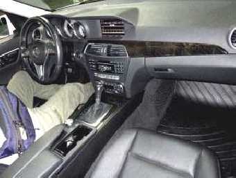 MERCEDES BENZ C CLASS 2012 Image 3
