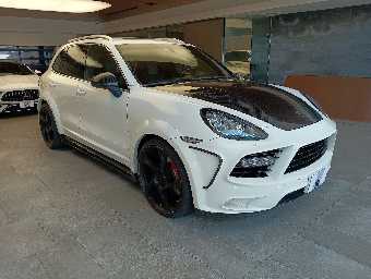 PORSCHE CAYENNE 2011 Image 3