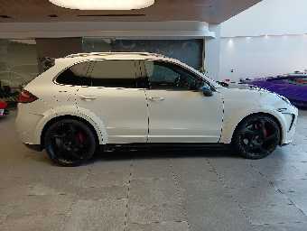 PORSCHE CAYENNE 2011 Image 4