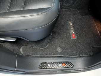 PORSCHE CAYENNE 2011 Image 35
