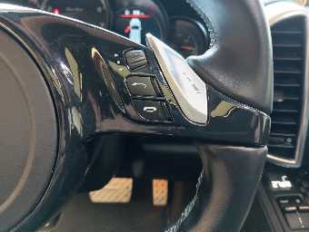PORSCHE CAYENNE 2011 Image 49
