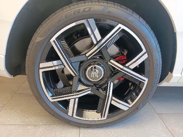 ROLLS ROYCE CULLINAN 2024 Image 26