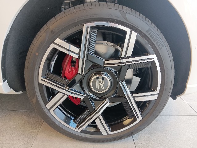 ROLLS ROYCE CULLINAN 2024 Image 27