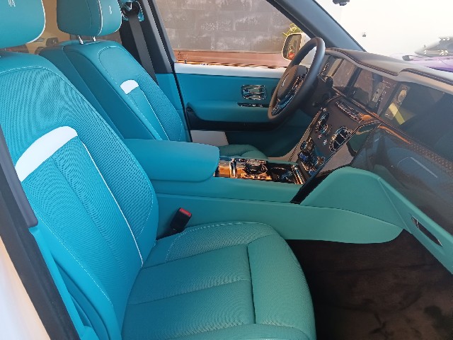 ROLLS ROYCE CULLINAN 2024 Image 44