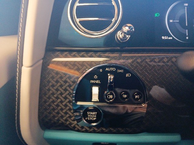 ROLLS ROYCE CULLINAN 2024 Image 57