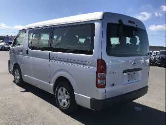 TOYOTA HIACE WAGON 2016 Image 4