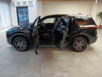 NISSAN X-TRAIL 2024 Image 11
