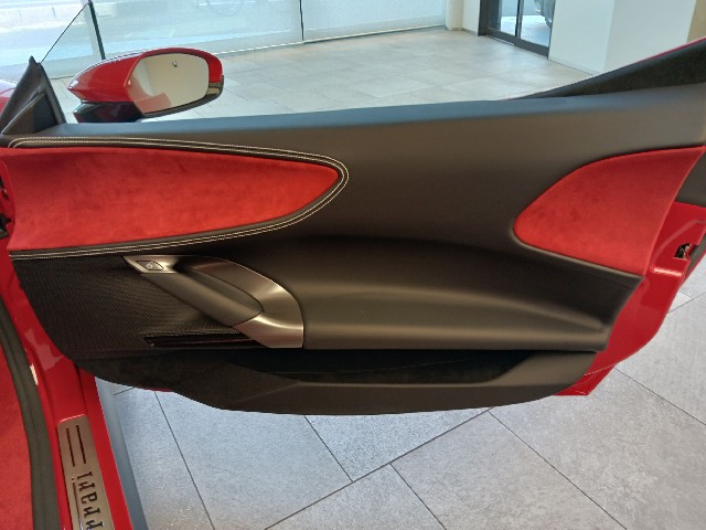 FERRARI SF90 STRADALE 2022 Image 30