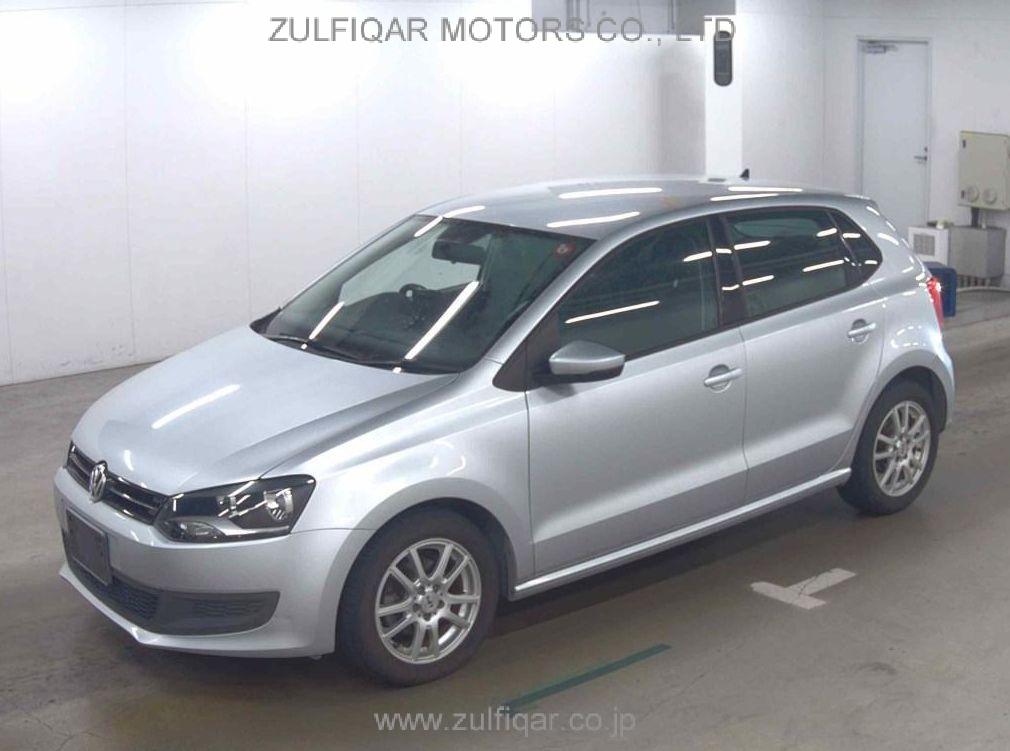 VOLKSWAGEN POLO 2013 Image 1