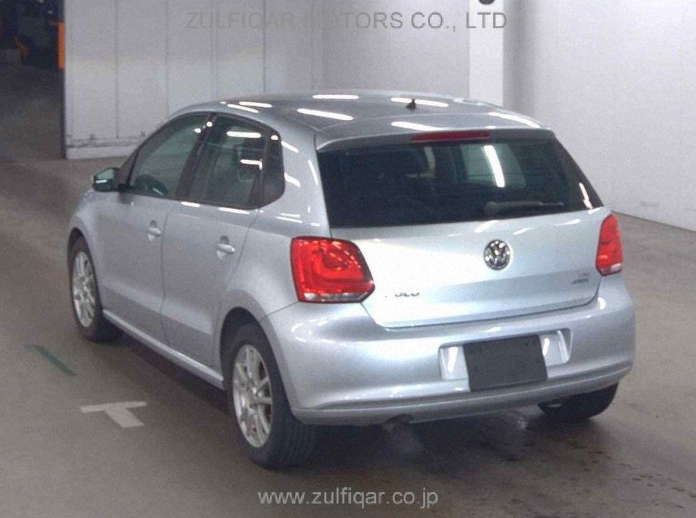 VOLKSWAGEN POLO 2013 Image 3