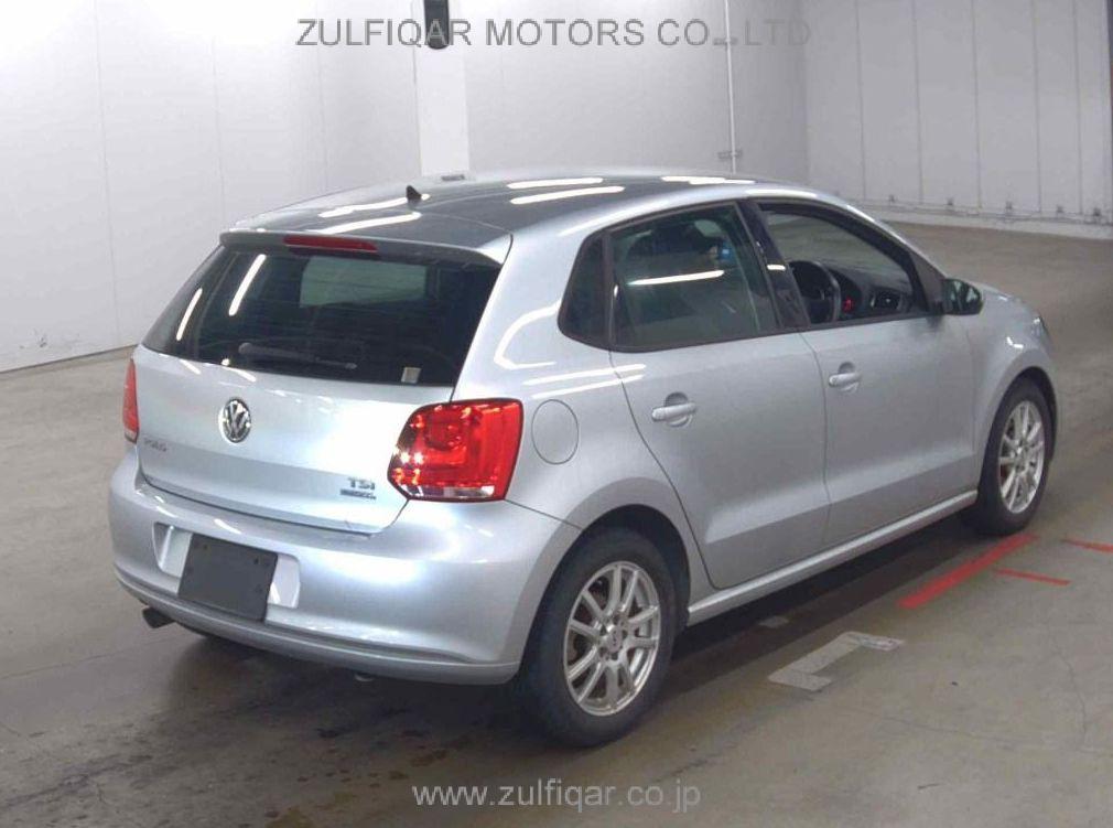 VOLKSWAGEN POLO 2013 Image 4