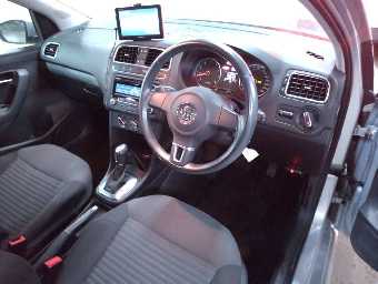 VOLKSWAGEN POLO 2013 Image 5