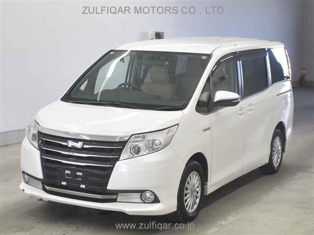 TOYOTA NOAH 2014 Image 1