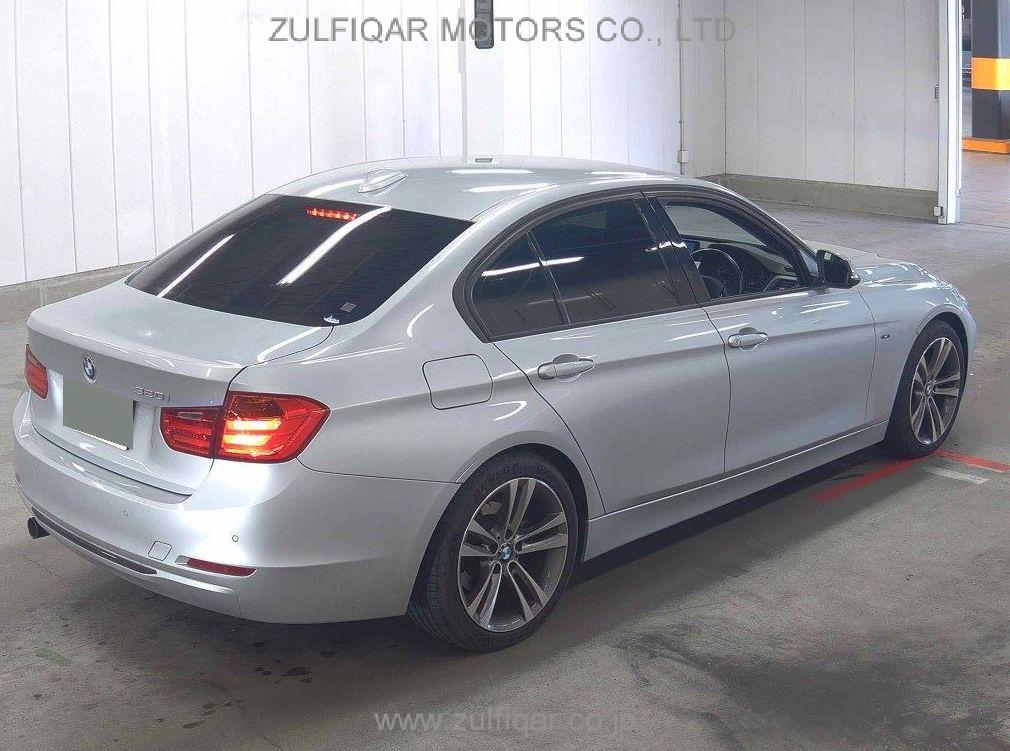 BMW 3 SERIES 2014 Image 4