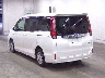 TOYOTA NOAH 2014 Image 2