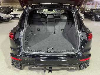 PORSCHE CAYENNE 2015 Image 12