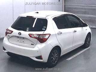 TOYOTA VITZ 2019 Image 5