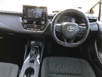 TOYOTA COROLLA TOURING 2020 Image 5
