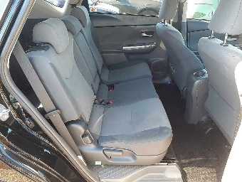 TOYOTA PRIUS ALPHA 2014 Image 10