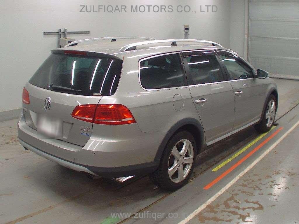 VOLKSWAGEN PASSAT ALLTRACK 2012 Image 2