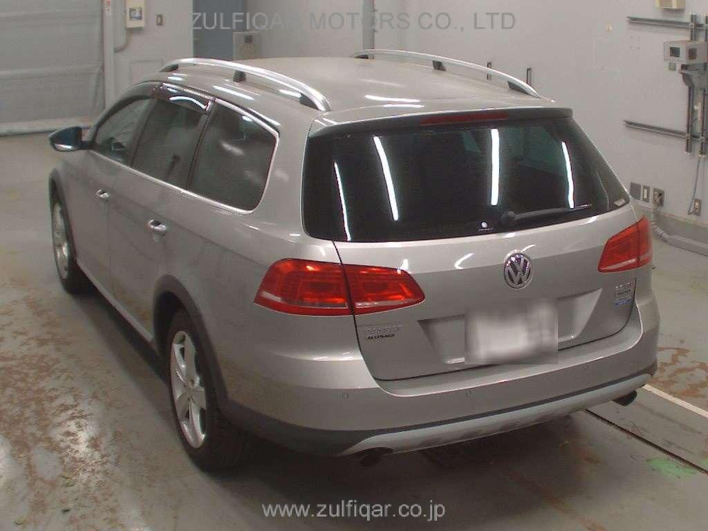 VOLKSWAGEN PASSAT ALLTRACK 2012 Image 6