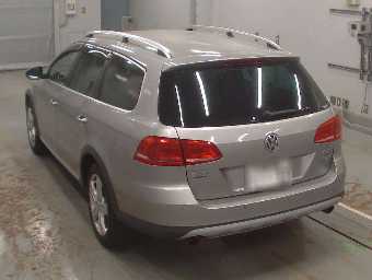 VOLKSWAGEN PASSAT ALLTRACK 2012 Image 6
