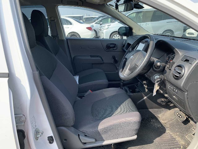 NISSAN NV150 AD 2019 Image 23