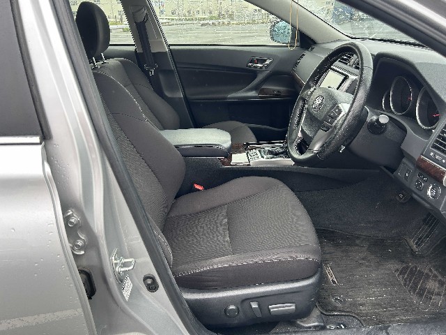 TOYOTA MARK X 2019 Image 22