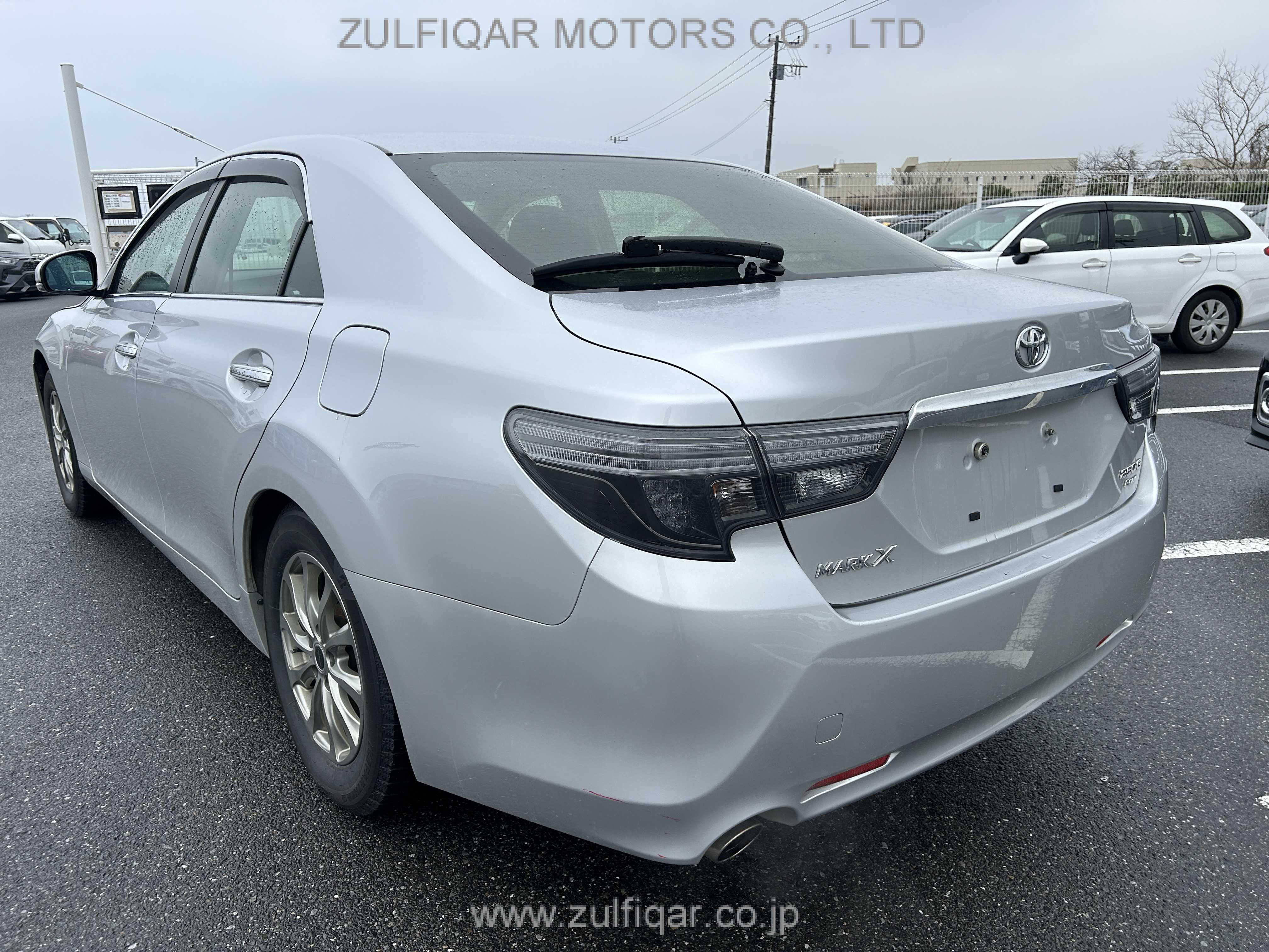 TOYOTA MARK X 2019 Image 4