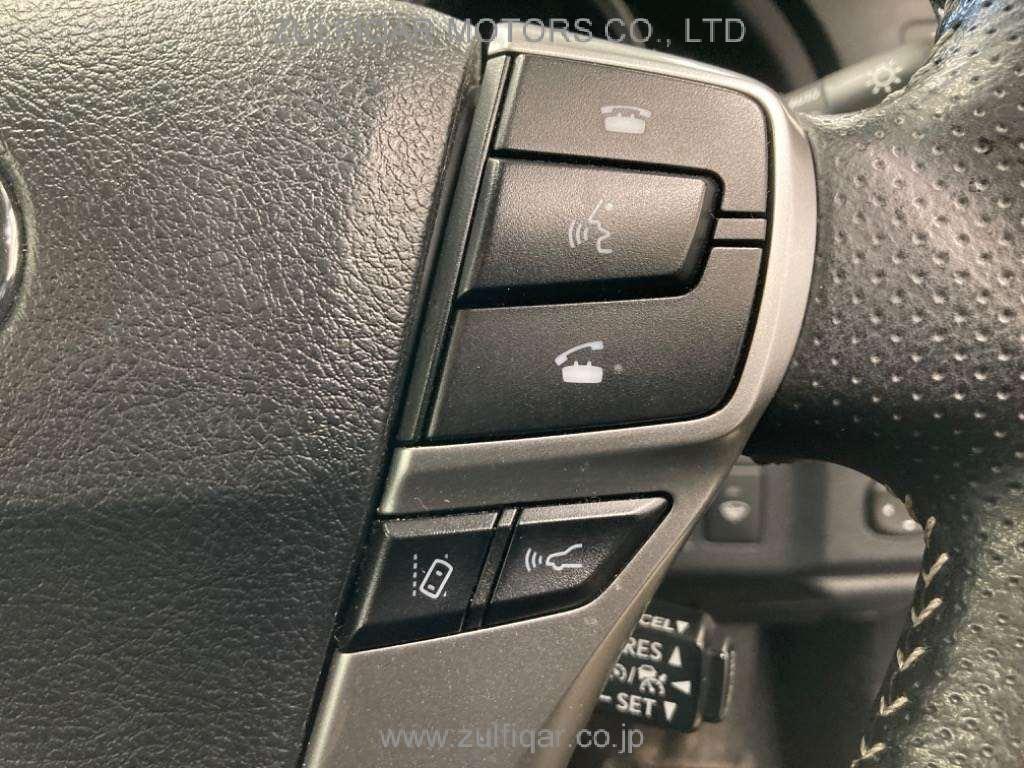 TOYOTA MARK X 2019 Image 9