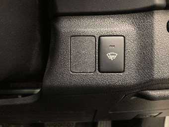 TOYOTA MARK X 2019 Image 8