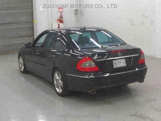 MERCEDES BENZ E CLASS 2008 Image 2