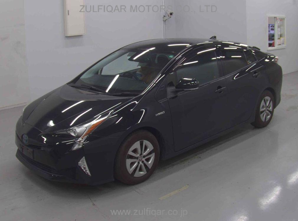 TOYOTA PRIUS 2016 Image 1