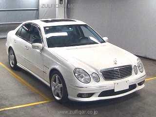 MERCEDES BENZ E CLASS 2002 Image 4