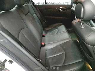 MERCEDES BENZ E CLASS 2002 Image 6